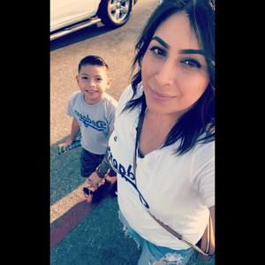 Meet your Posher, Daniela